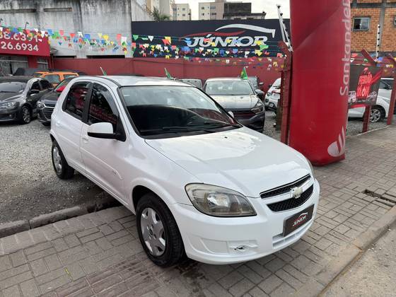 CHEVROLET CELTA 1.0 MPFI LT 8V FLEX 4P MANUAL CHEVROLET CELTA 1.0 MPFI LT 8V FLEX 4P MANUAL
